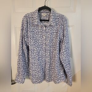 LL Bean Women's Floral Blue and White‎ Button Down Blouse Size Large